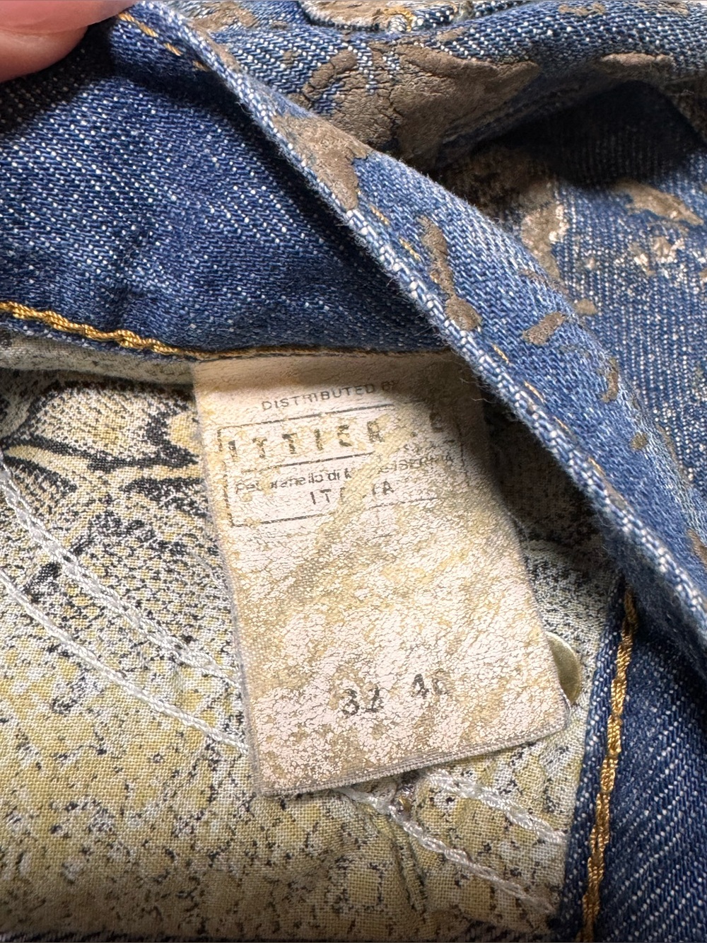 Just Cavalli vintage gold Embellished Women's Jeans size 32/40 - Picture 5 of 9